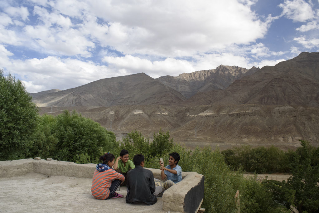 Situated in the heart of the Indus Valley, the SECMOL campus provides a picturesque view amidst the backdrop of blue skies and rugged mountains.